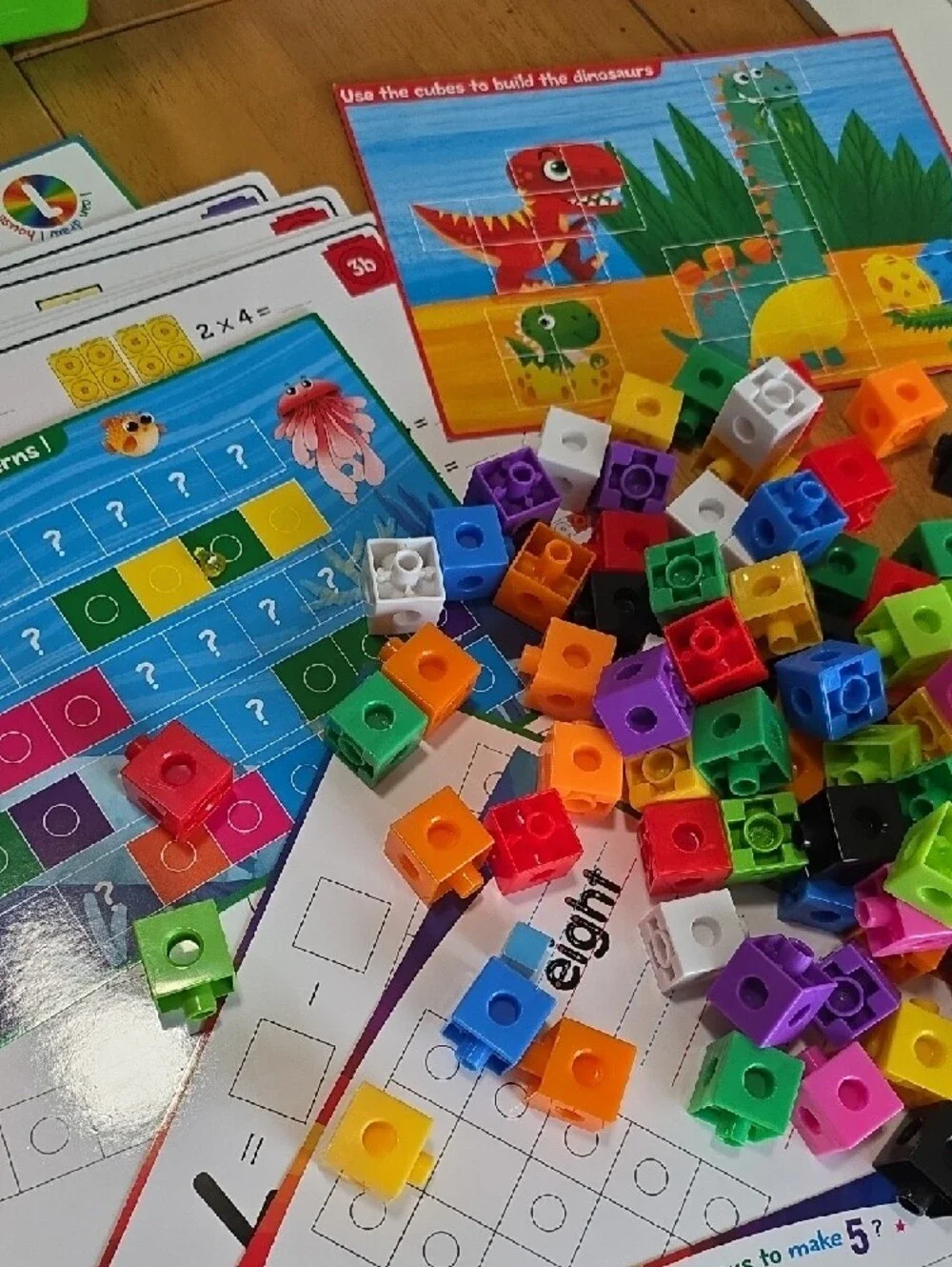 Multicolor Mathlink Cubes - Picture 3 of 9